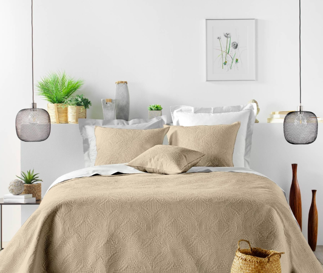 Romane Linen Bedspread 